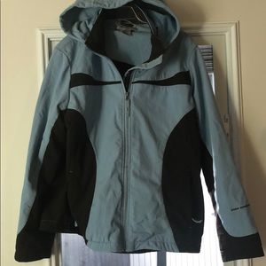 Free country jacket with removable zipper hood